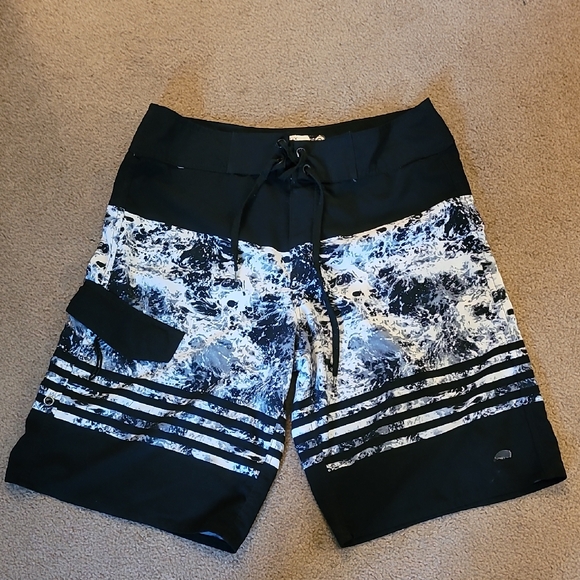 Matix Other - Men's Size 32 Black and Gray Cargo Swim Shorts